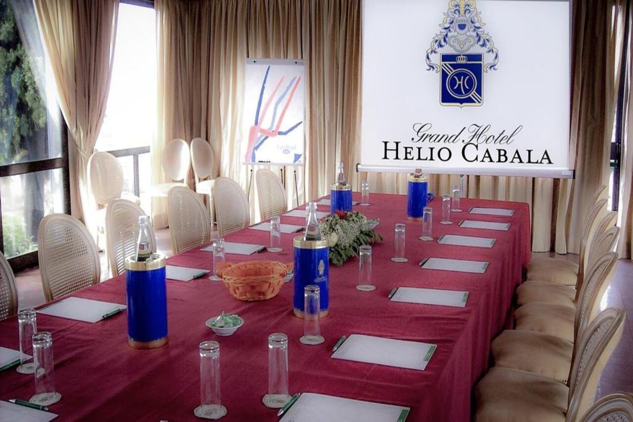 Grand Hotel Helio Cabala Marino Buitenkant foto