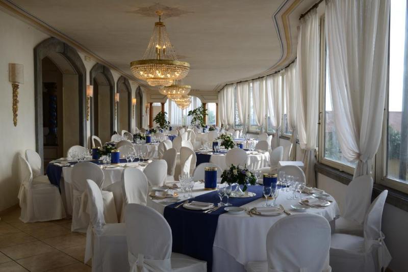 Grand Hotel Helio Cabala Marino Buitenkant foto
